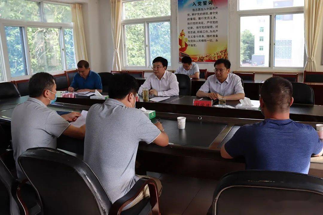 法国隆重接待中国防长说明了什么？国际关系新格局的深刻信号