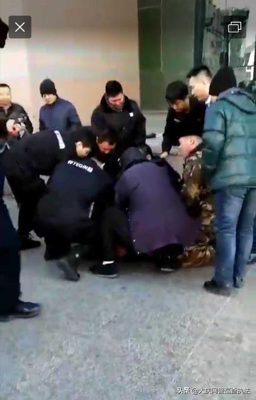 网警：浪漫互动需留意 个人信息要保密