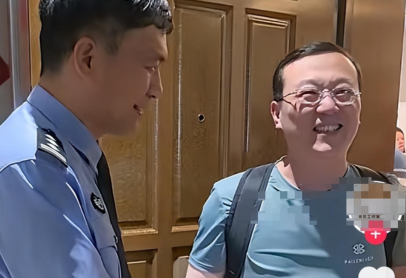 震惊！黄杨某甜父亲违规经商背后水有多深？内幕曝光引全网热议