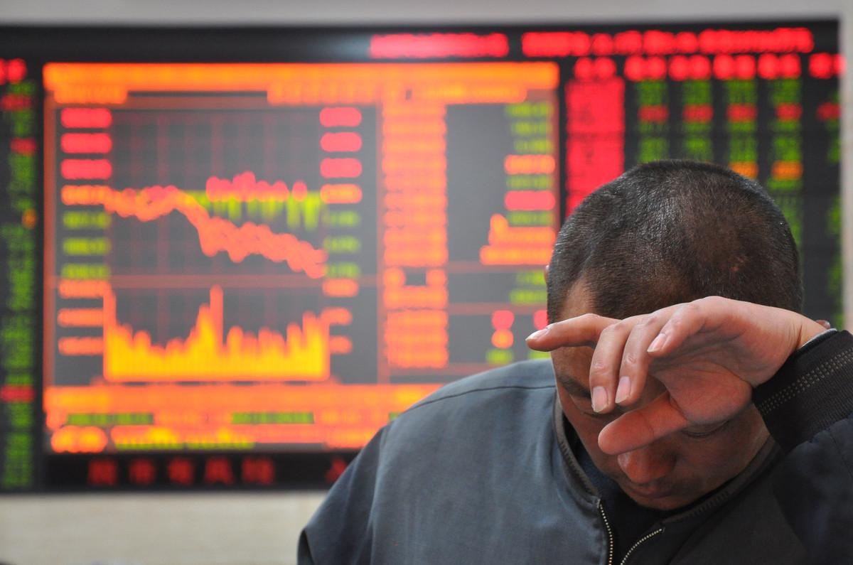 A股午后突然下跌发生了什么？深度解析背后原因与应对策略