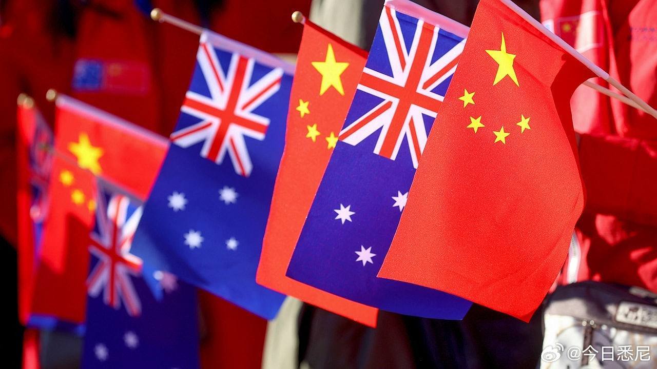震惊！中国留学生及妻子在澳遭多人殴打，背后真相令人愤怒！