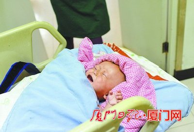 震惊！奇迹宝宝亲属反目成仇，背后真相令人心碎！